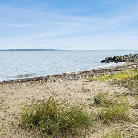 Dom wakacyjny 3 Bedroom Amazing In