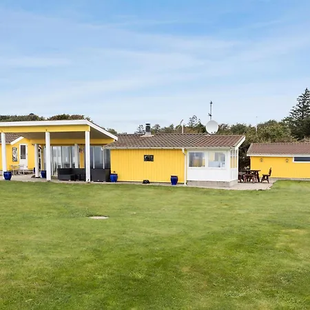 Dom wakacyjny 3 Bedroom Amazing In Spottrup