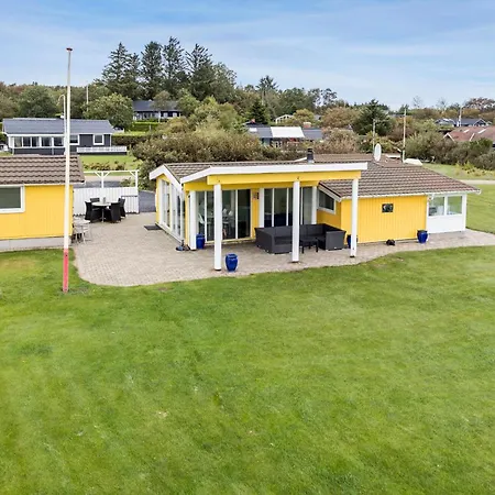 3 Bedroom Amazing In Casa de Férias