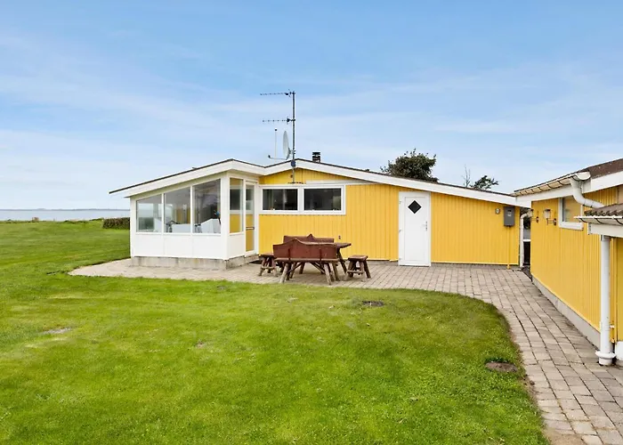 Ferienhaus 3 Bedroom Amazing In