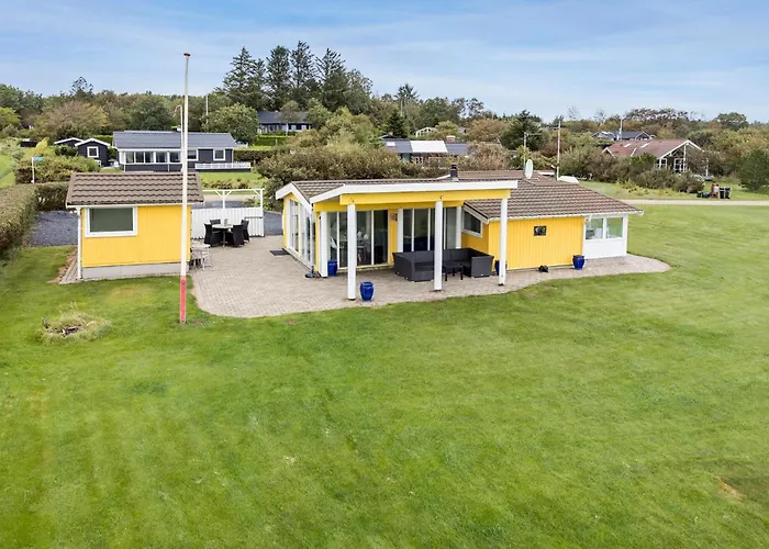 3 Bedroom Amazing In Ferienhaus
